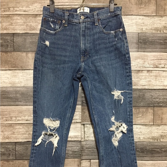 Abercrombie Fitch High Rise Mom Jeans Women’s 28/6R Blue Distressed (Inseam 26) - Picture 5 of 9